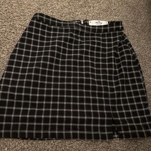 Hollister Black Mini Skirt with Gray Plaid